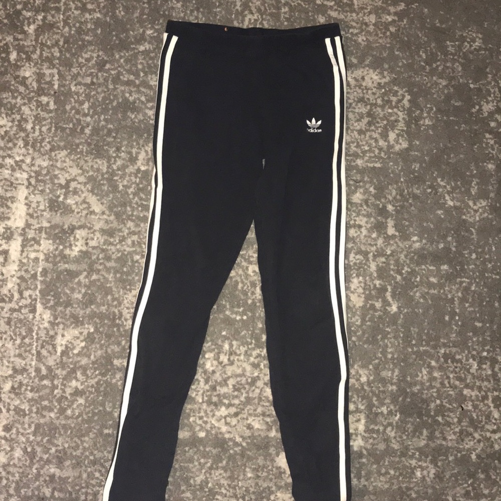 Adidas classic three stripe leggings